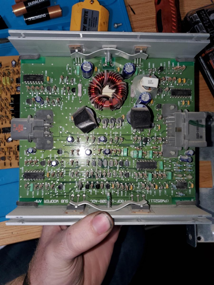 Amp2_Opened_DetailedShot.jpg