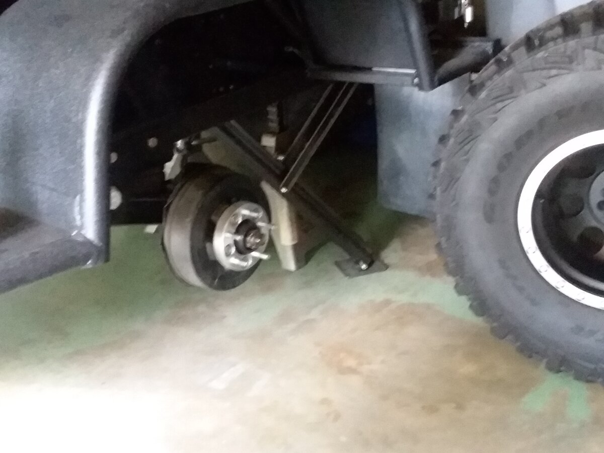 Axle shim.jpg