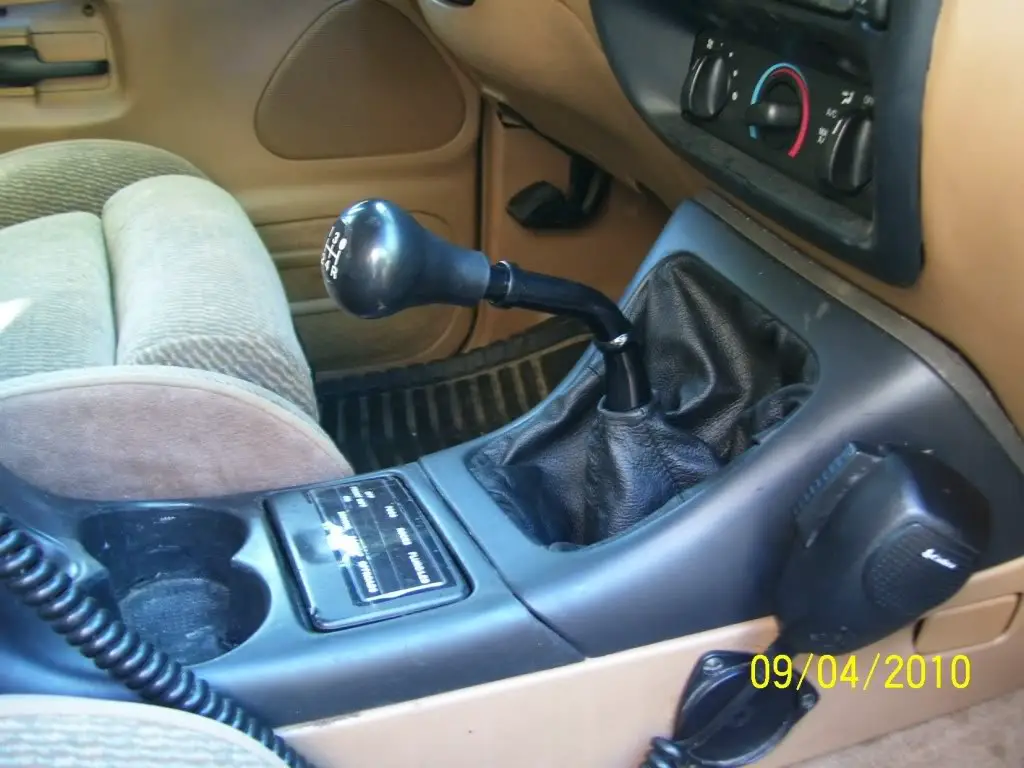 bentshifterinstalled.jpg
