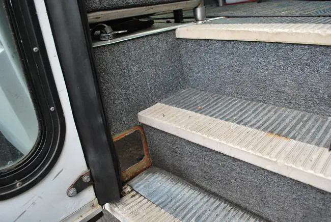 boxhole1.jpg