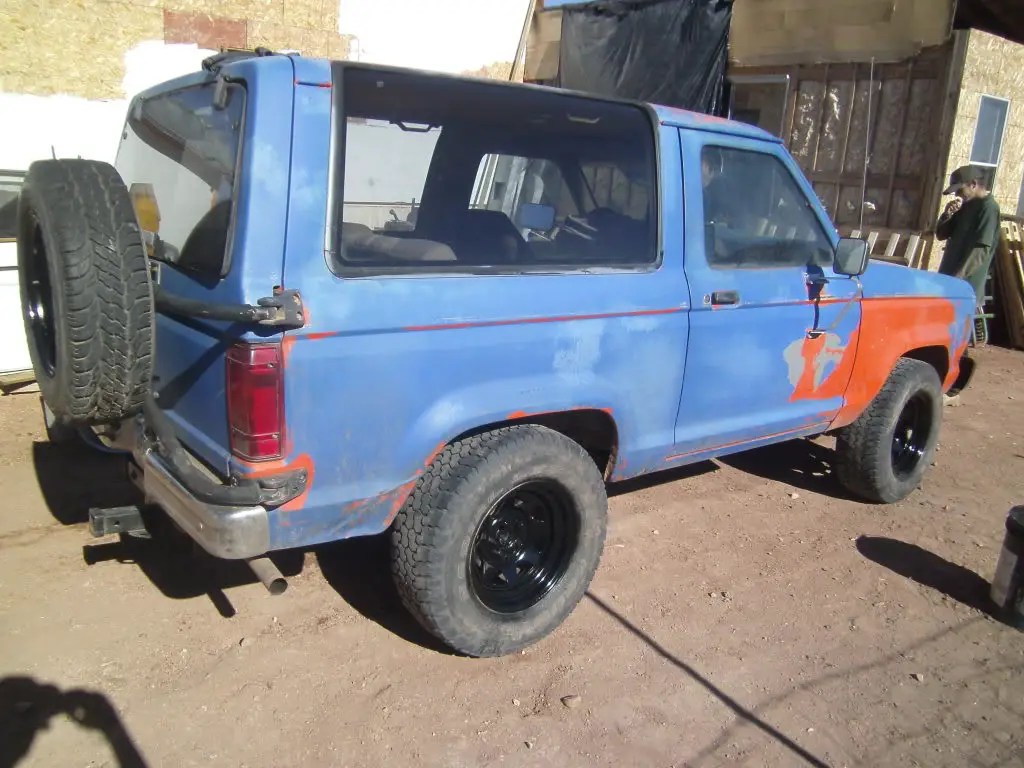 Bronco2anditswheels5.jpg