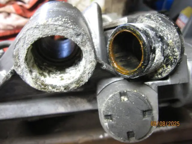 bushing_glue2.JPG