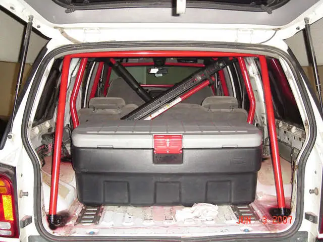 cargo2_cage.jpg