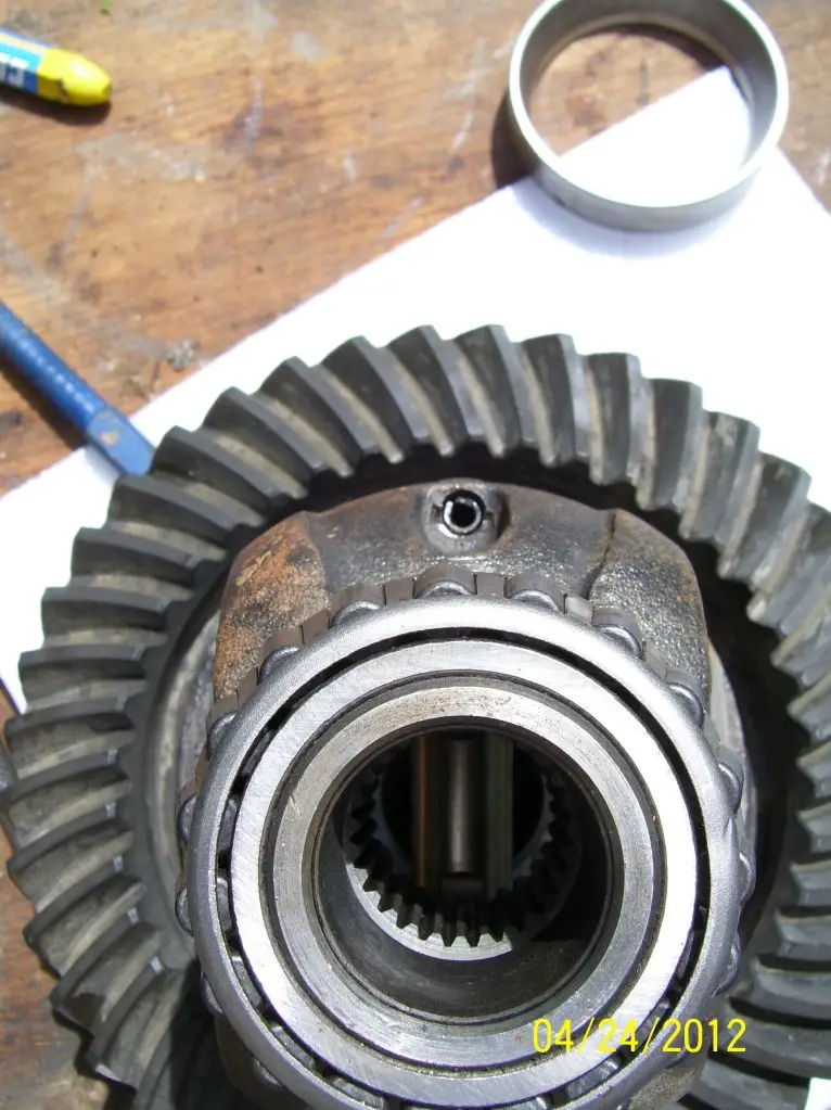 carriershaftrollpininstalled.jpg