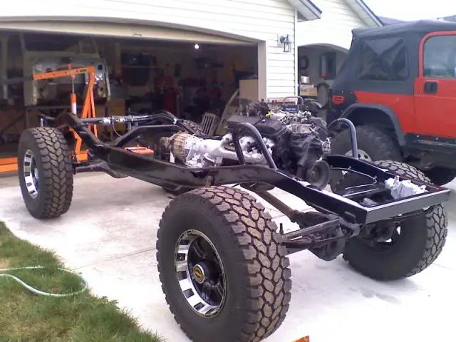 Chassis2.jpg