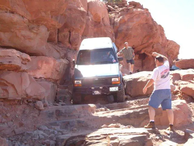 Cliffhanger-Paul2SM.jpg