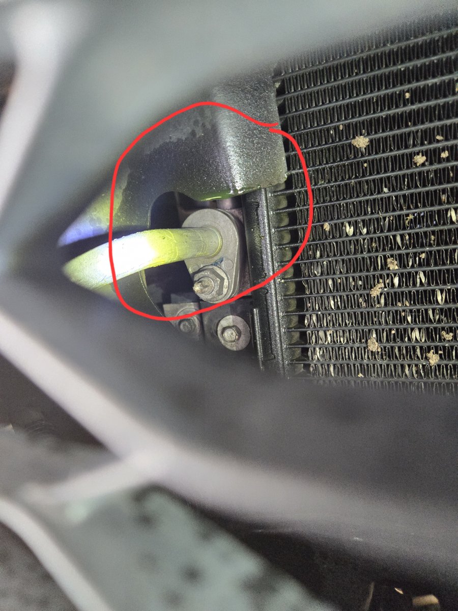 condenser leak.jpg
