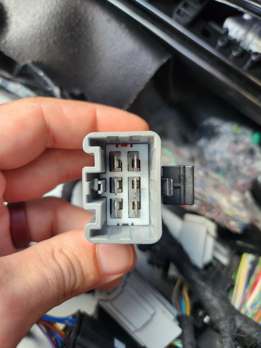 Console Plug 1.jpg