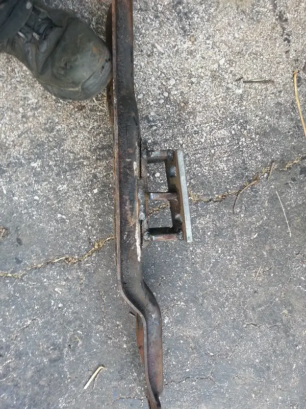 crossmember mod - front.jpg