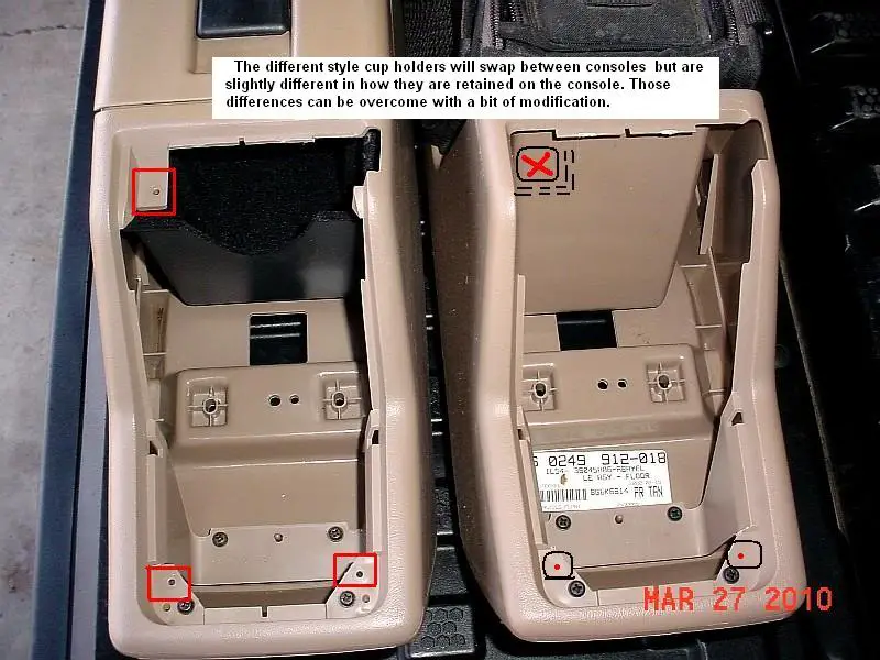 Cupholdermountingpointcomparison.jpg