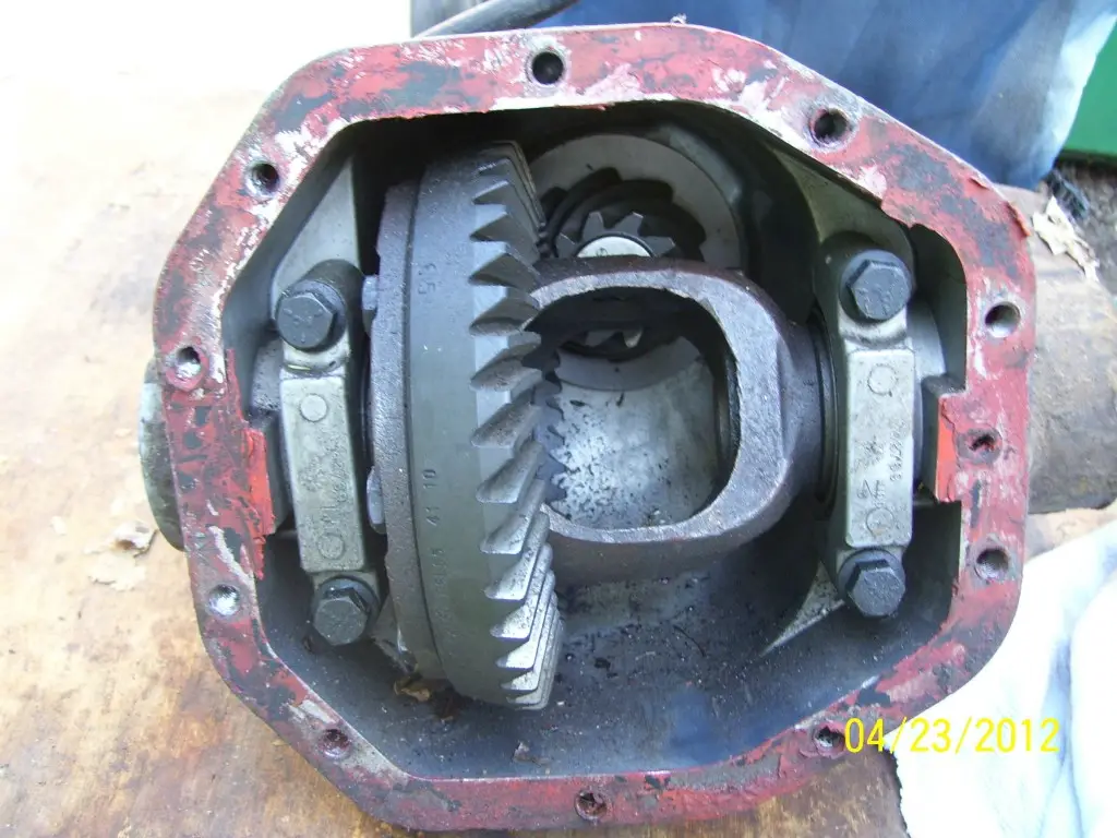 d353rdmemberwith4_10smissingspidergears.jpg