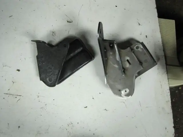 d44ttbbrackets004.jpg