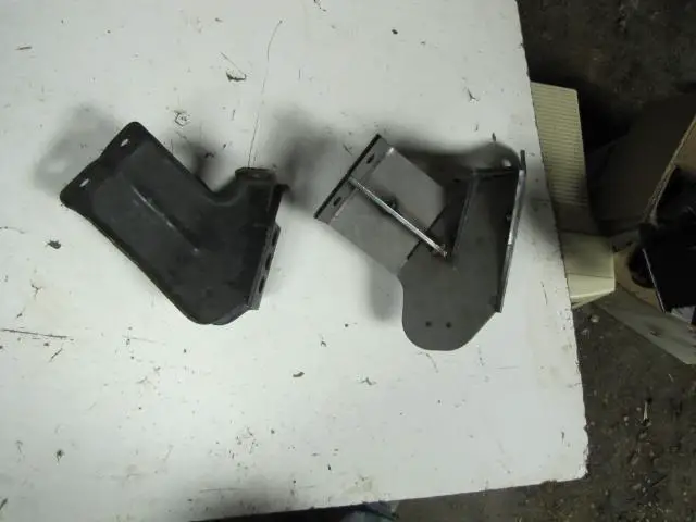 d44ttbbrackets005.jpg