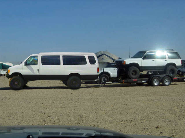 DesertTow.jpg