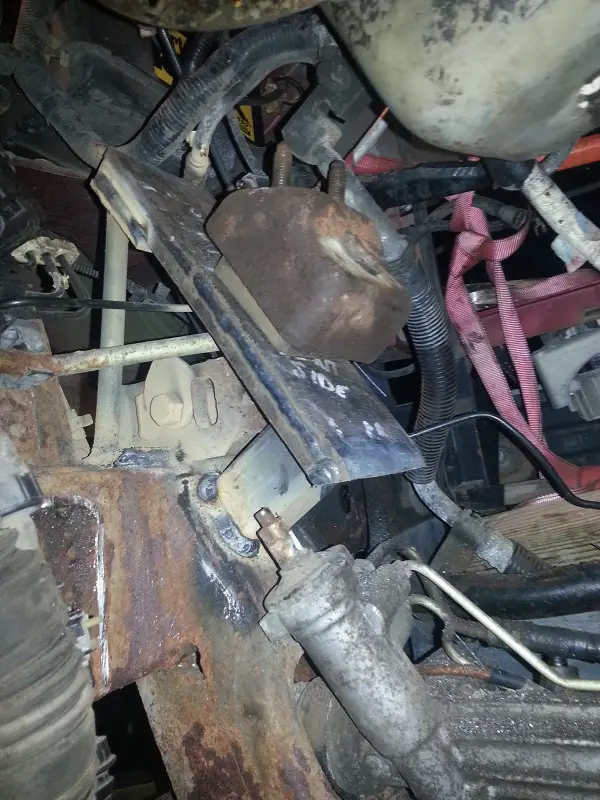 driver side mount lower view.jpg