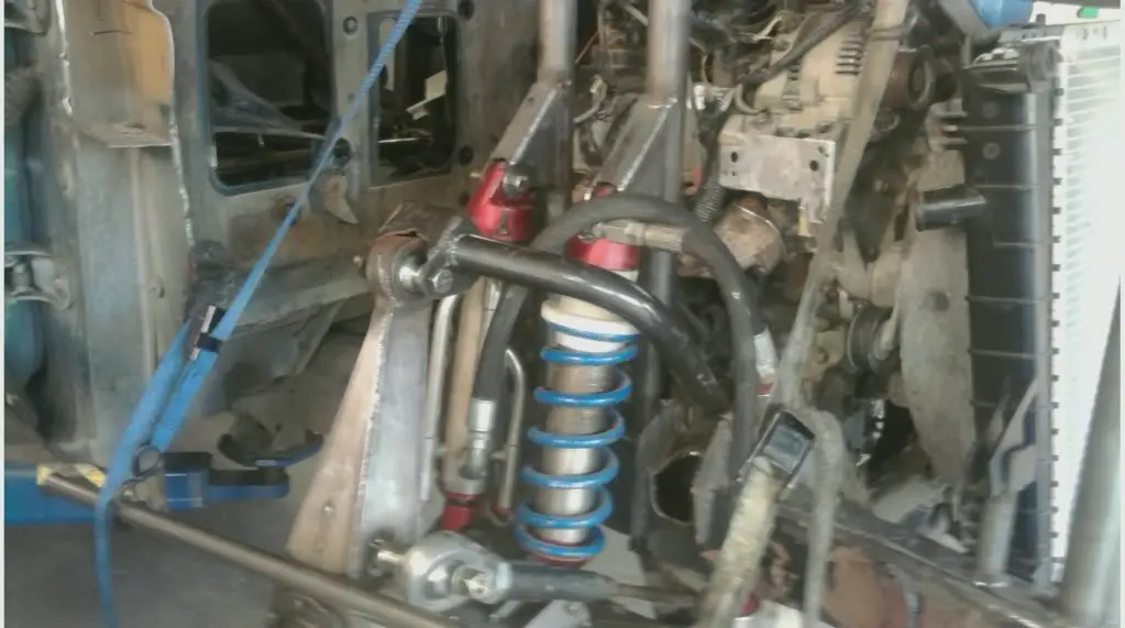 enginecage1.jpg