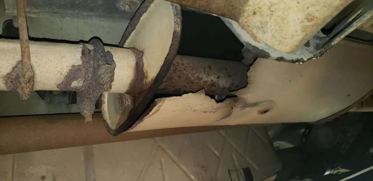 Exhaust-Problem.jpg