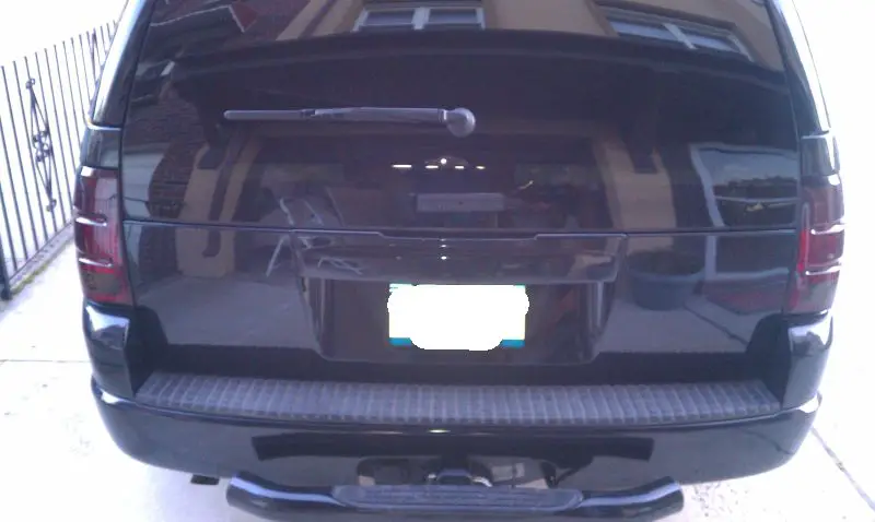 explorer rear glass (1).jpg