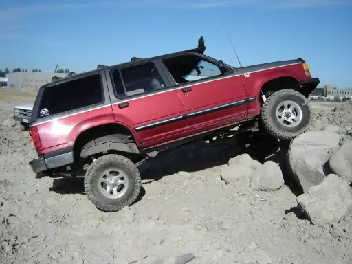 explorer001.jpg