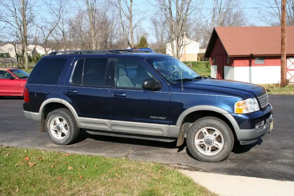 explorer08.jpg