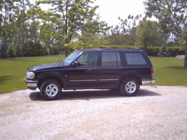 explorer_pic3.jpg