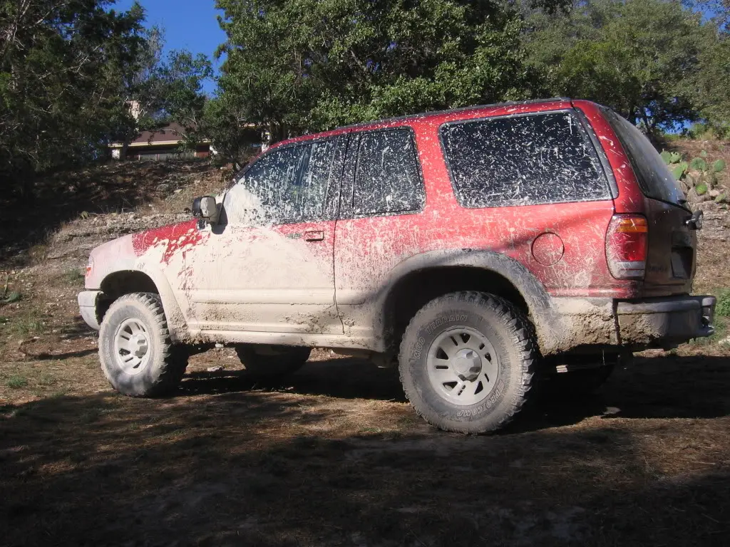 explorerexhaust007.jpg