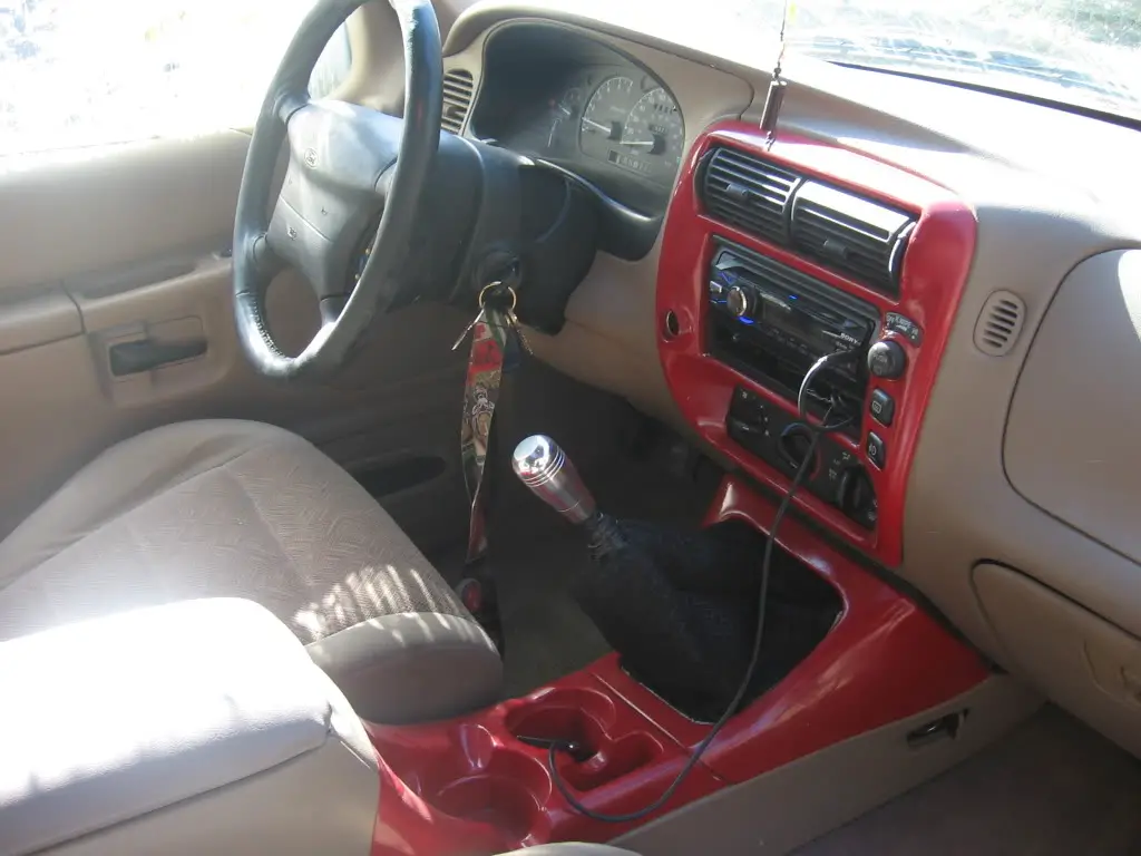 explorerexhaust009.jpg