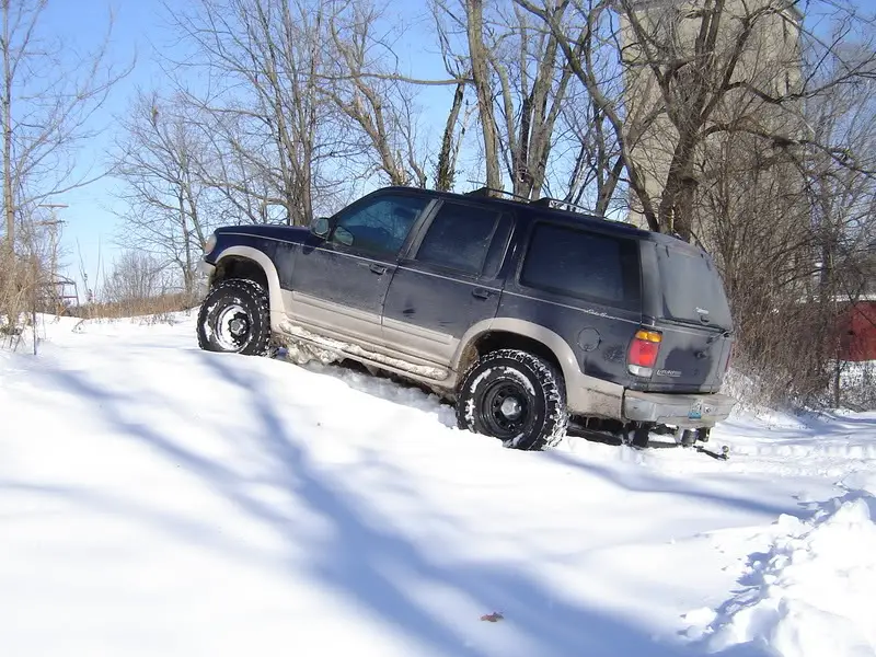 explorersnow013.jpg