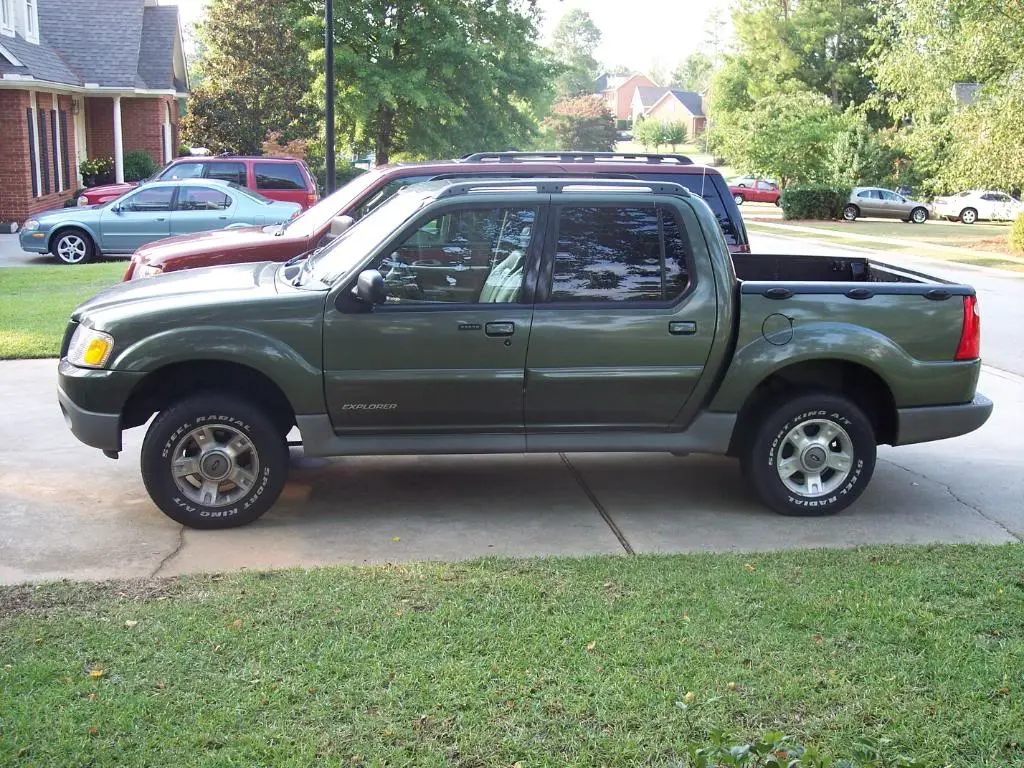 ExplorerSportTracBeforeAfterTire-21.jpg