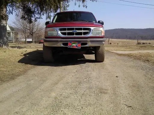 Explorerwoutvalance.jpg