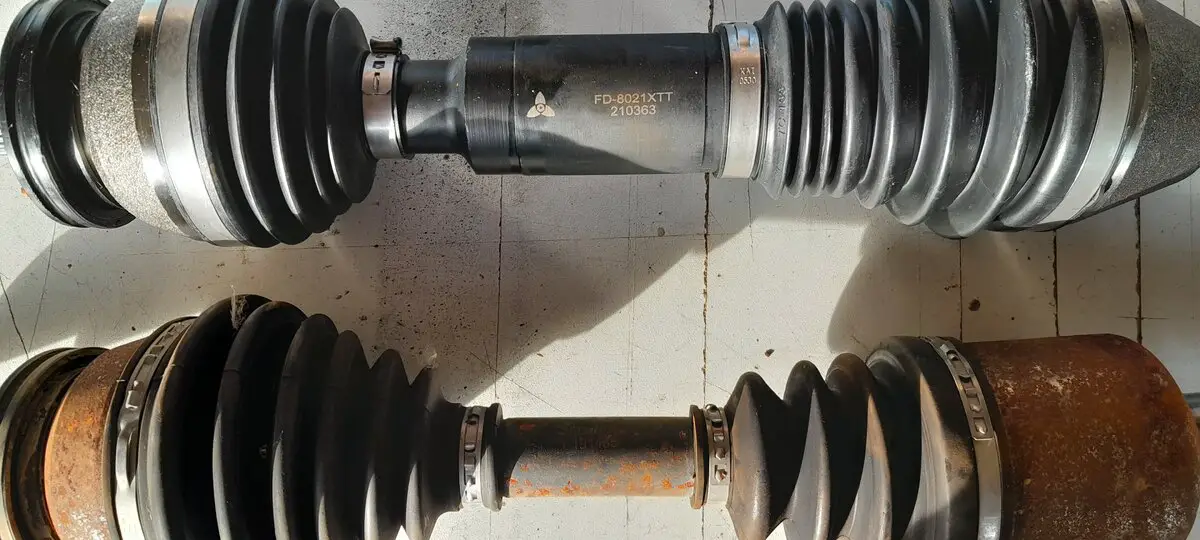 Extension CV vs Stock CV.jpg