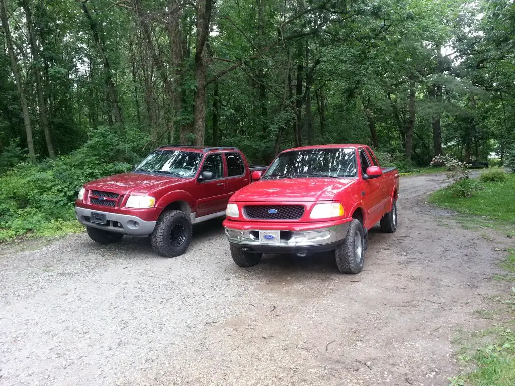 F150andST03_zpsda7b34c3.jpg