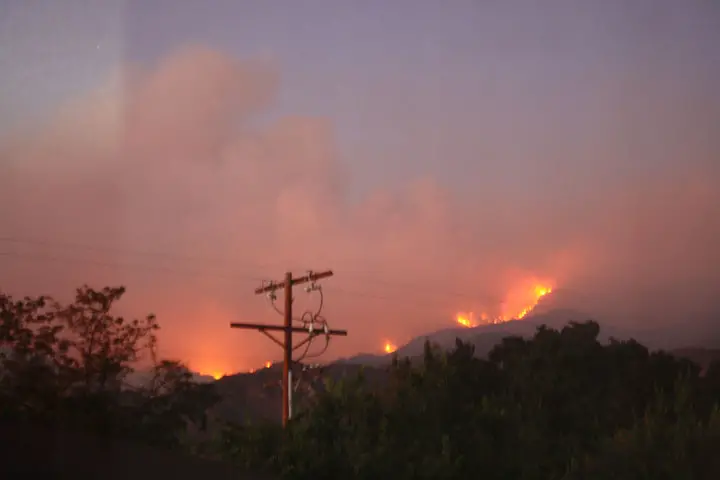 fire2.jpg