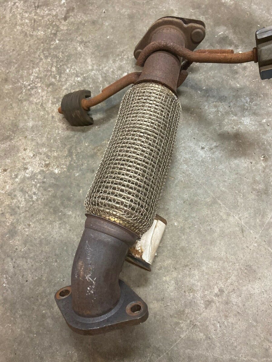 flex pipe.jpg