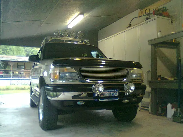 frontbar3_zps4ab37e74.jpg