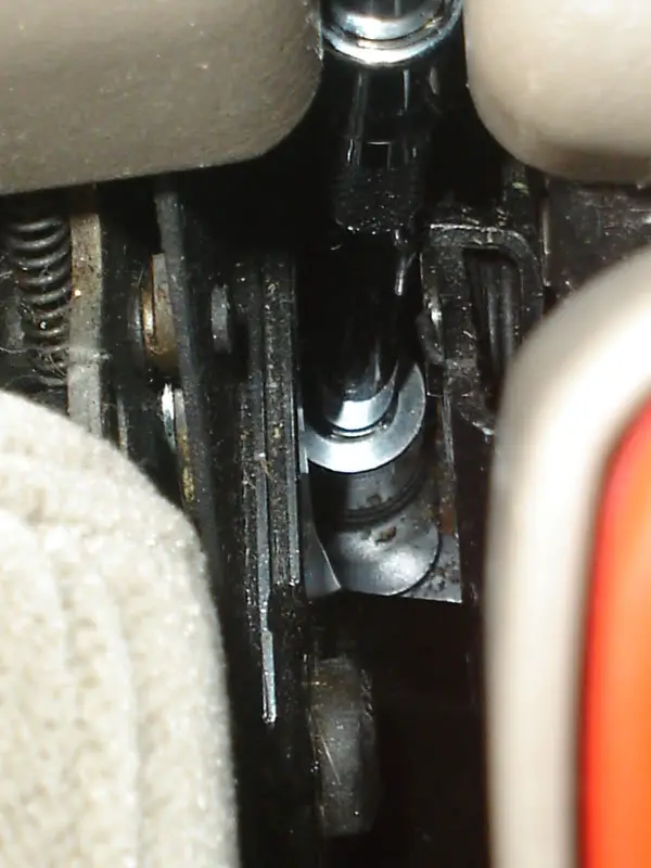FT-hidden_bolt.jpg