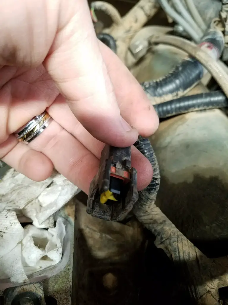 Fuel%20Injector%20Connector_zpsbybq1arx.jpg