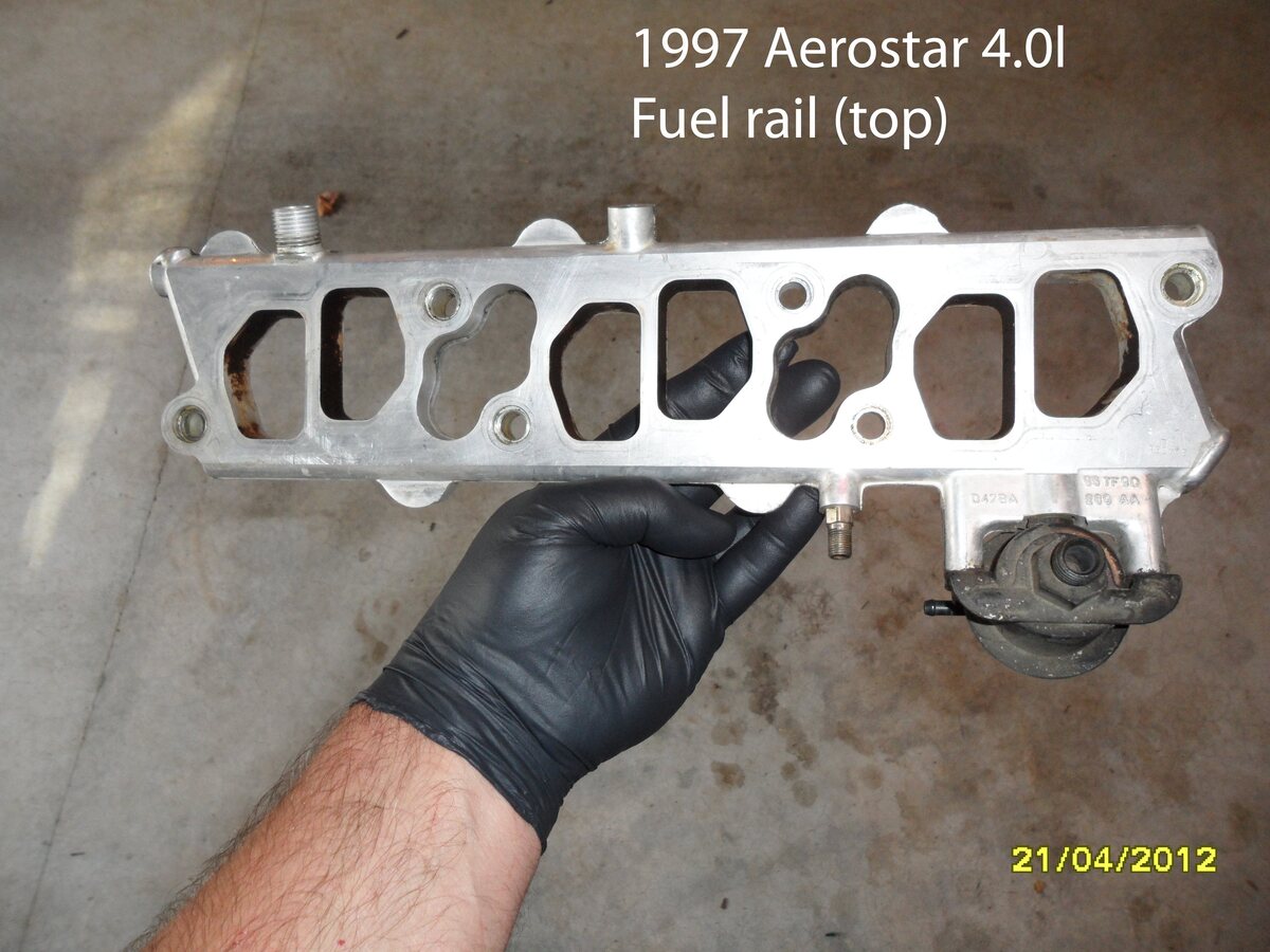Fuel_Rail_01b.jpg