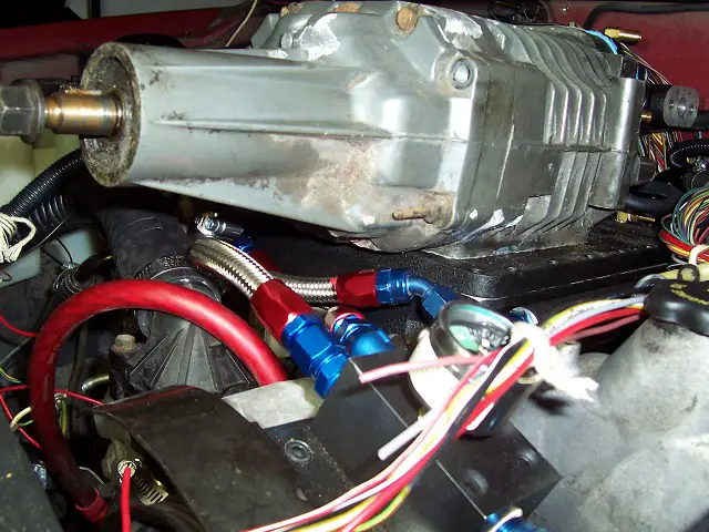 FuelHoseAdj.jpg