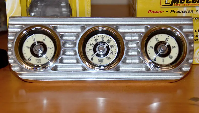 gauges.jpg