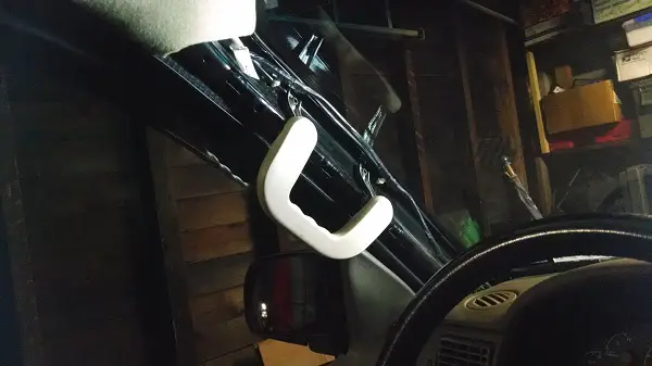 handle test fit.jpg