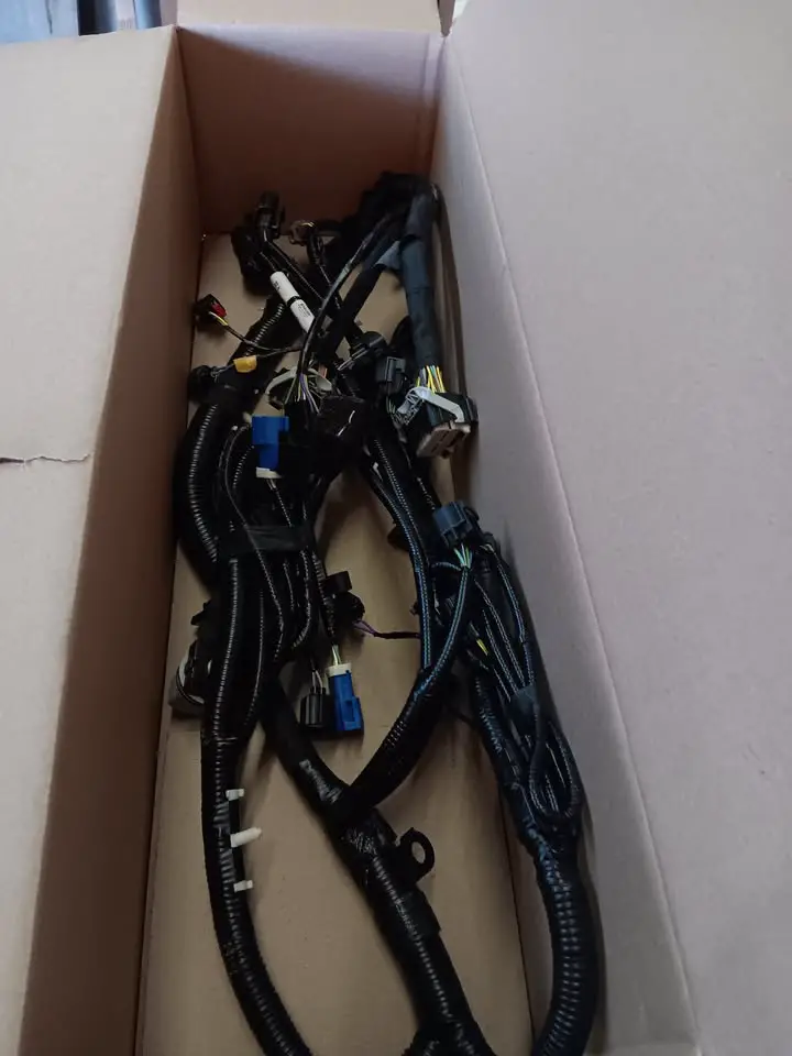 harness in box.jpg