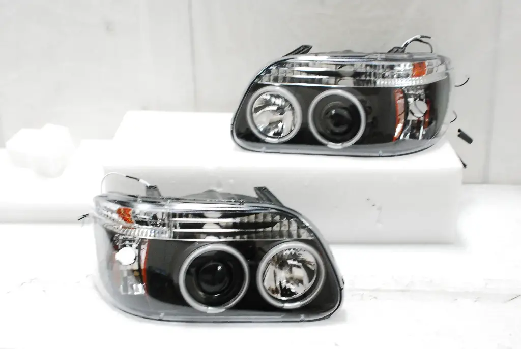 headlightpair.jpg