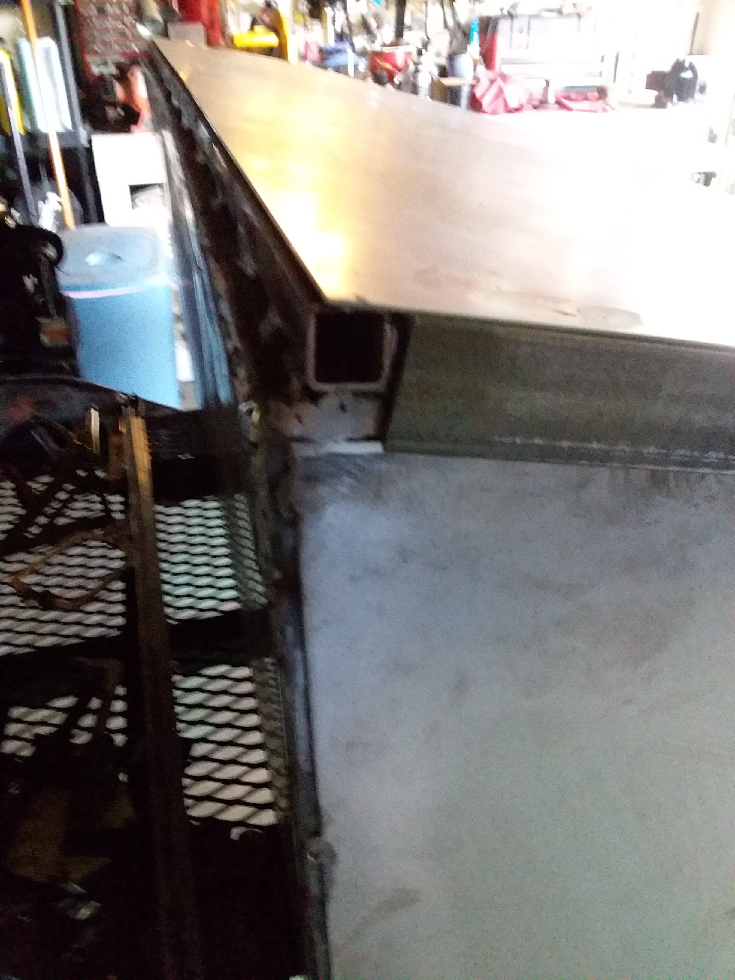 hinge mount 2.jpg