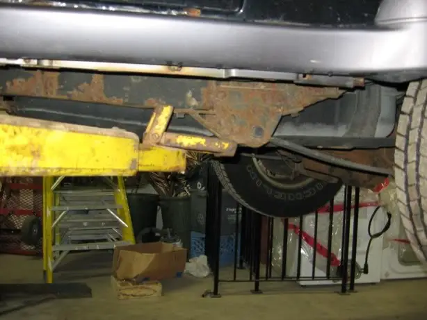 hoist2010010.jpg