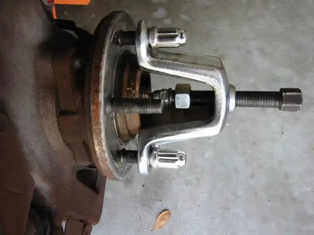 Hub007.jpg