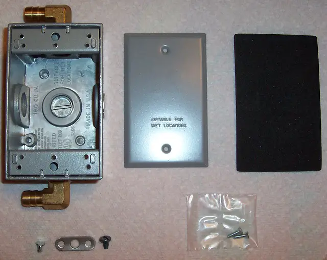 IACVBox1.jpg