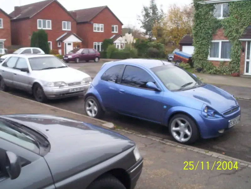 kaatmarstonfront.jpg