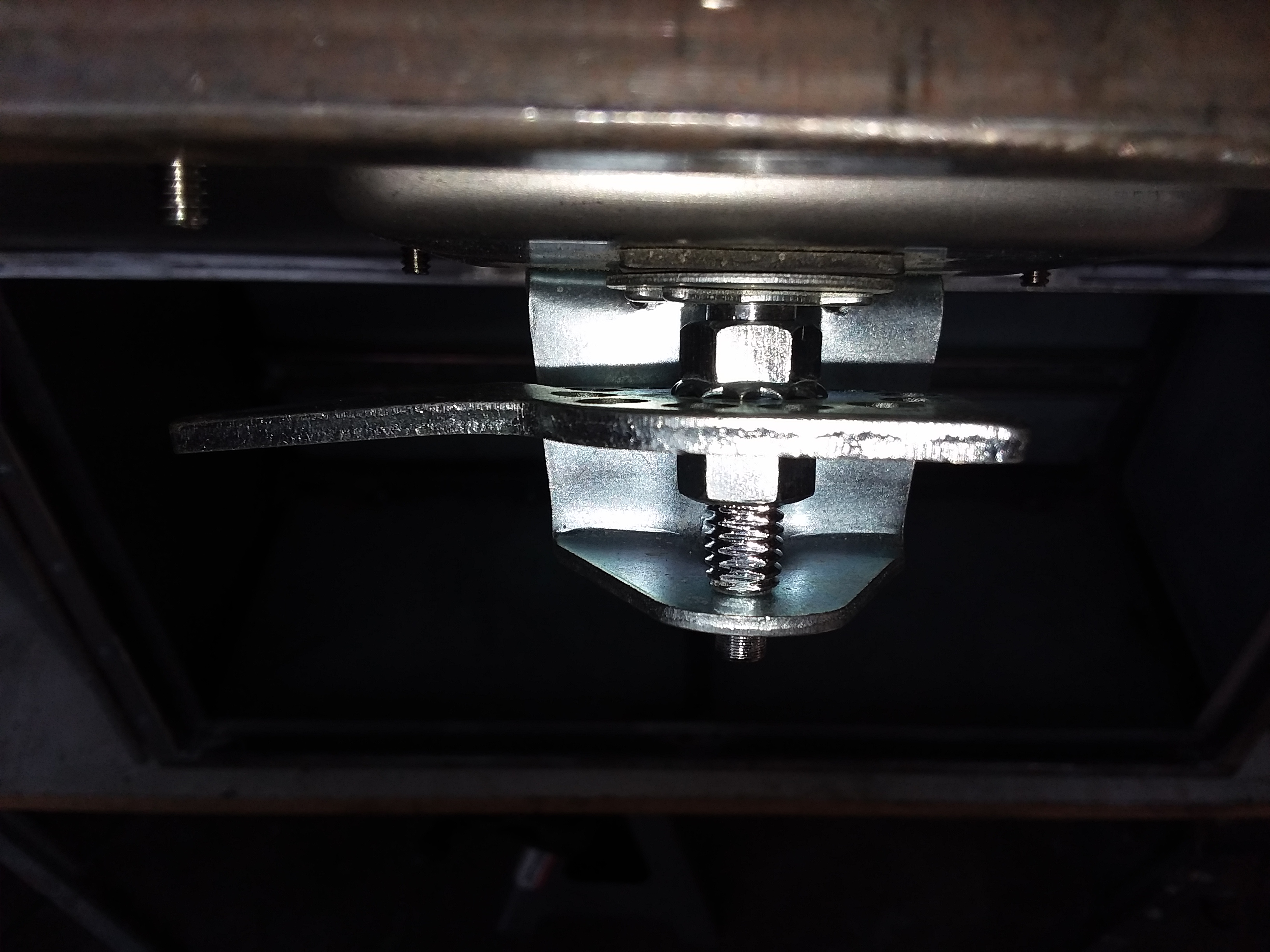 latch arm adjust nuts.jpg