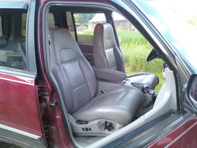 leather1.jpg